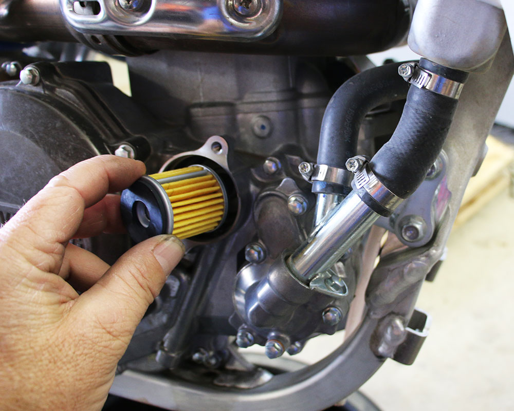 5 signs engine oil change Change your engine oil and filter