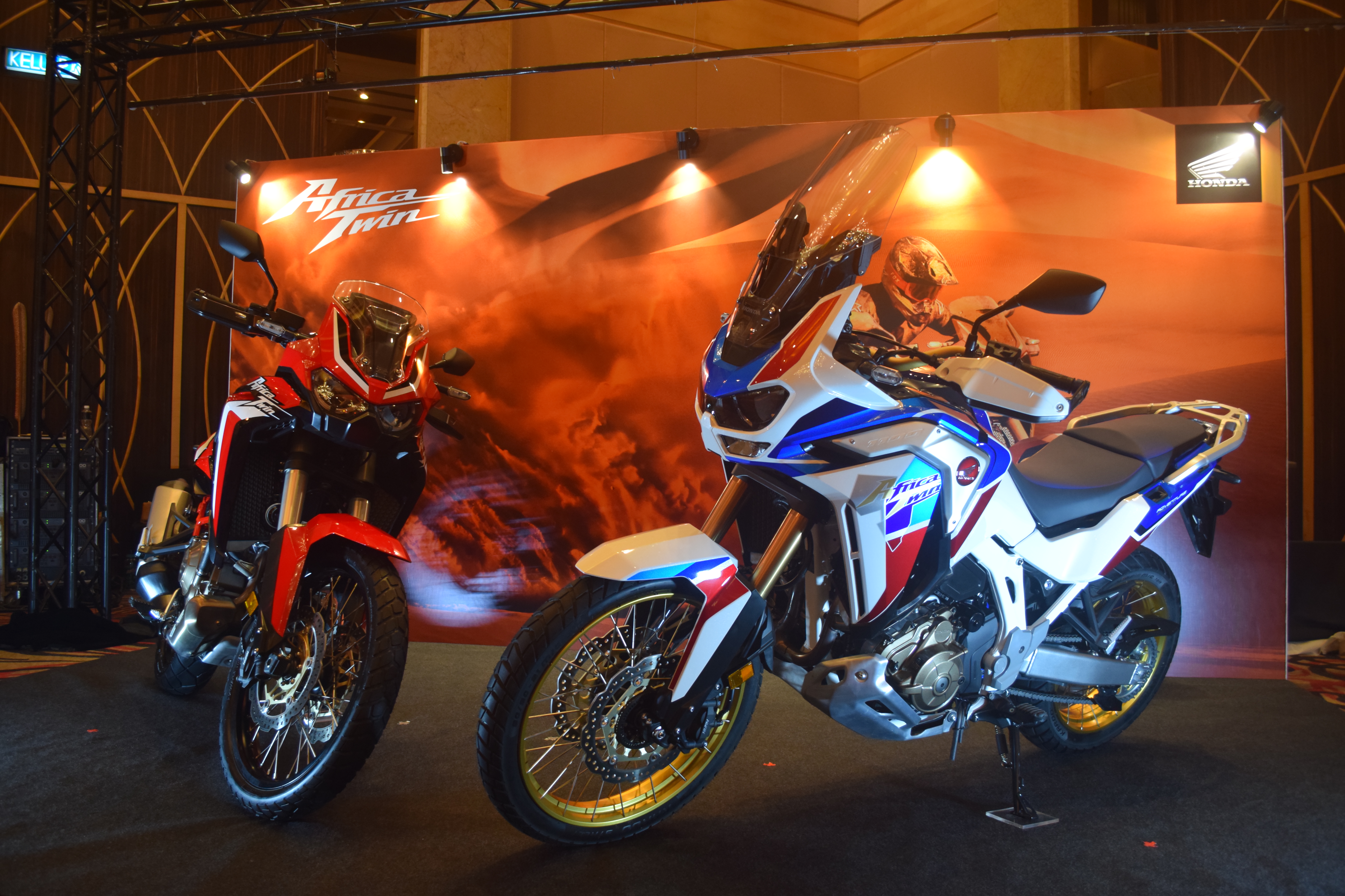 2020 Honda CRF1100L Africa Twin [Red] and Africa Twin Adventure Sports [White]