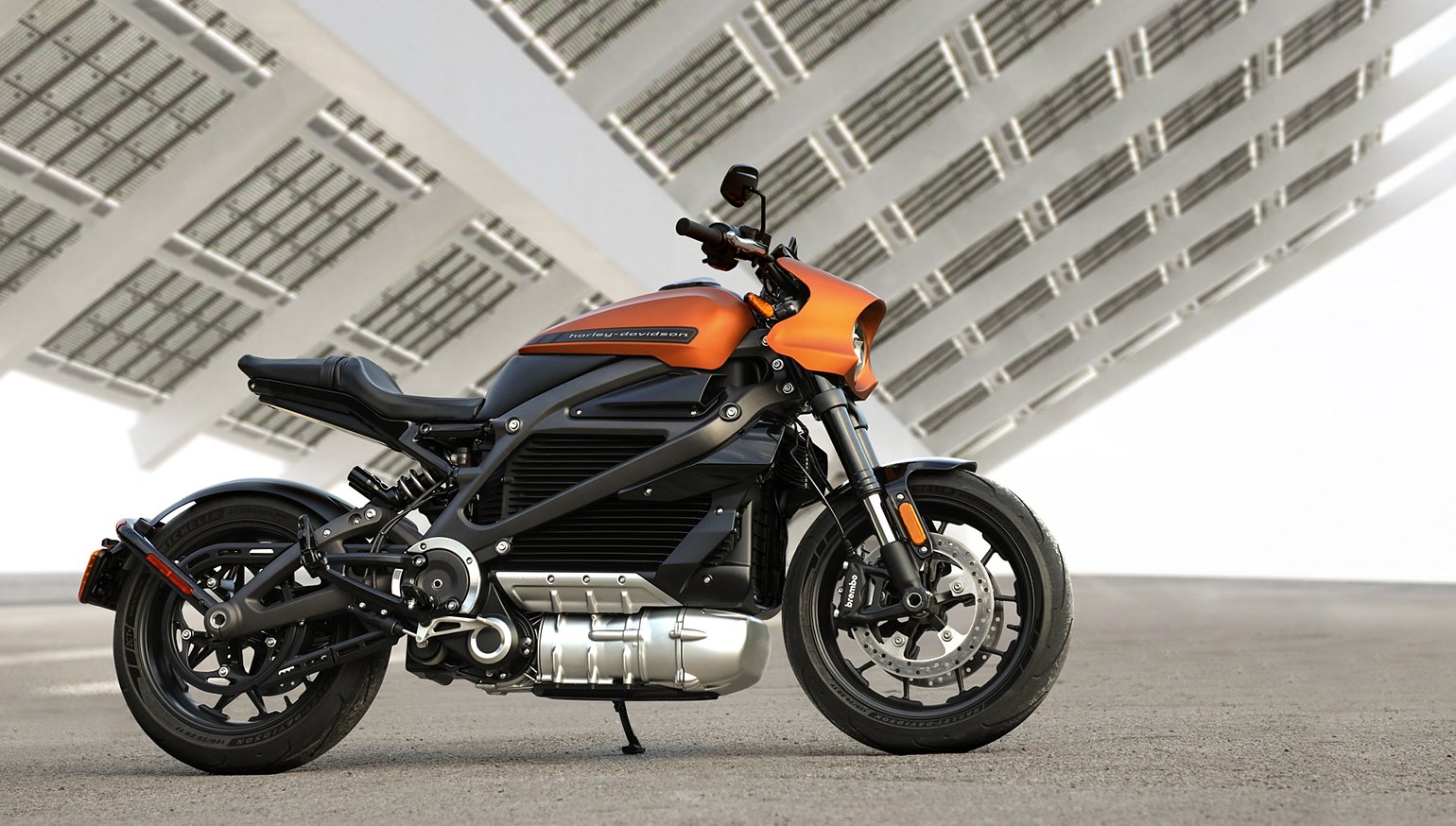 Harley Davidson Livewire Shows Drag Racing S Future In Science Of Speed