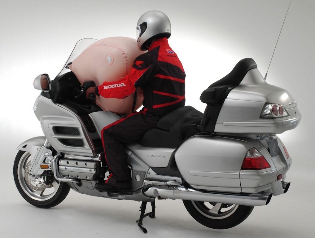 Honda patents three new airbag designs - iMotorbike News