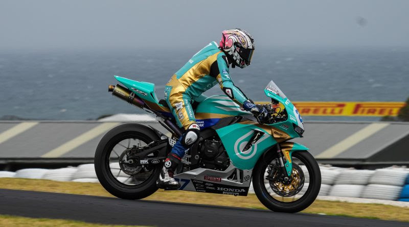 PETRONAS MIE Racing Honda begins 2024 WorldSSP at Phillip Island