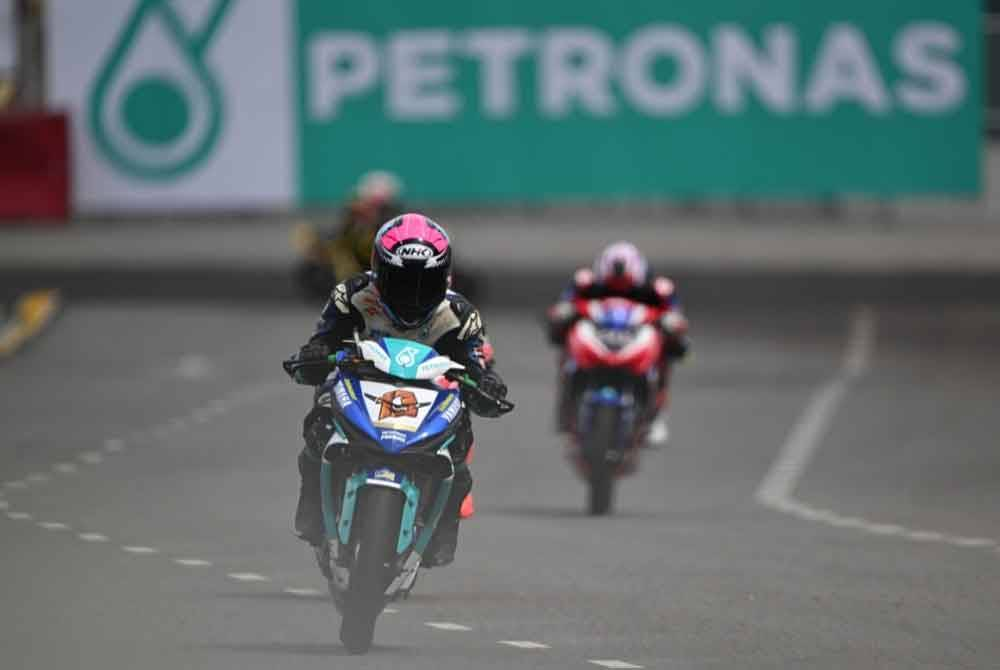 Md Akid Aziz Shines in Wet Opener at Cub Prix Malaysia 2024