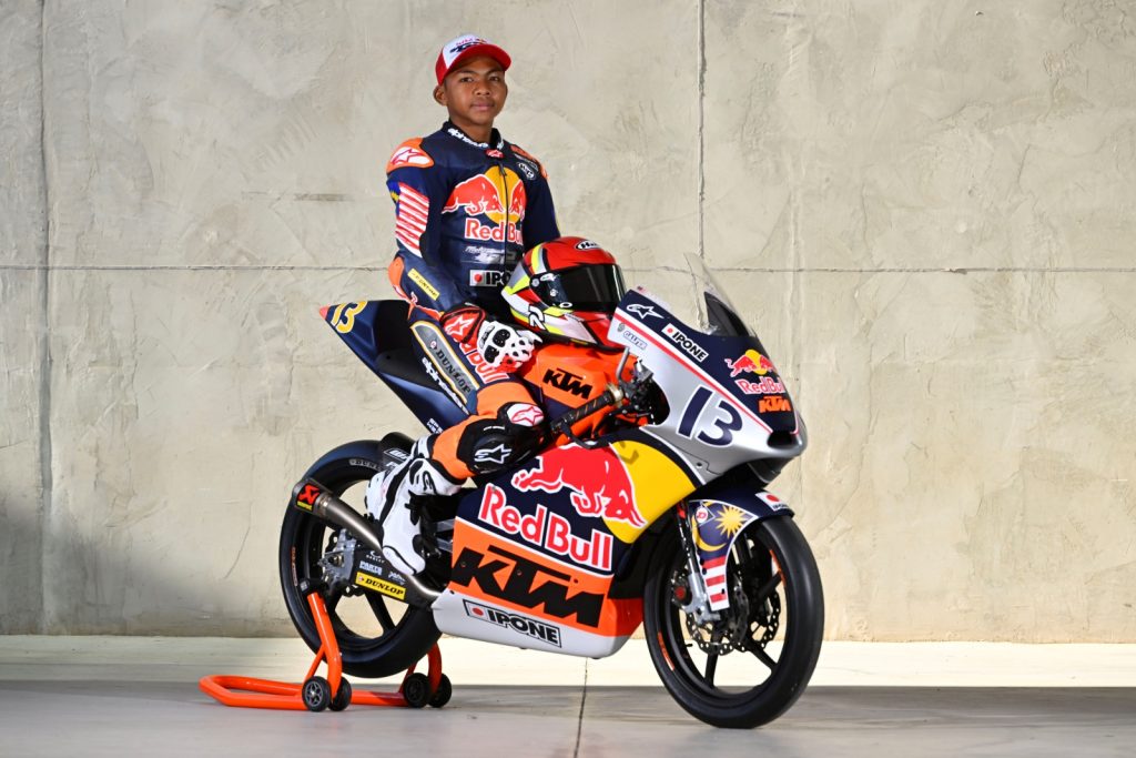 Revving Up: Red Bull MotoGP Rookies Cup Season Begins in Jerez
